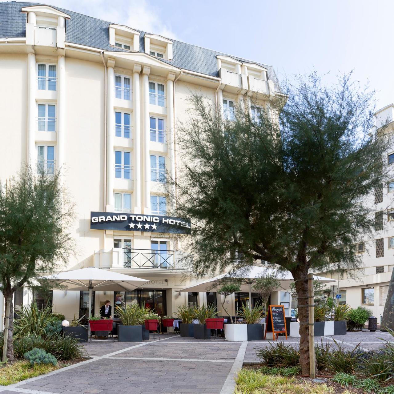 Grand Tonic Hotel & Spa Nuxe Biarritz Ngoại thất bức ảnh